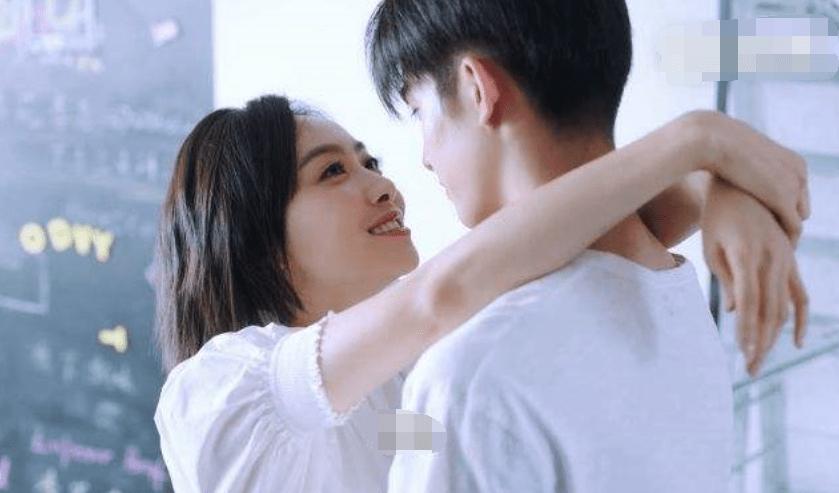 超级坦克消灭僵尸