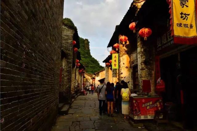 擦亮“文化底色” 增强“文化底气” 通过多彩本土文化 展示海南自贸港形象
